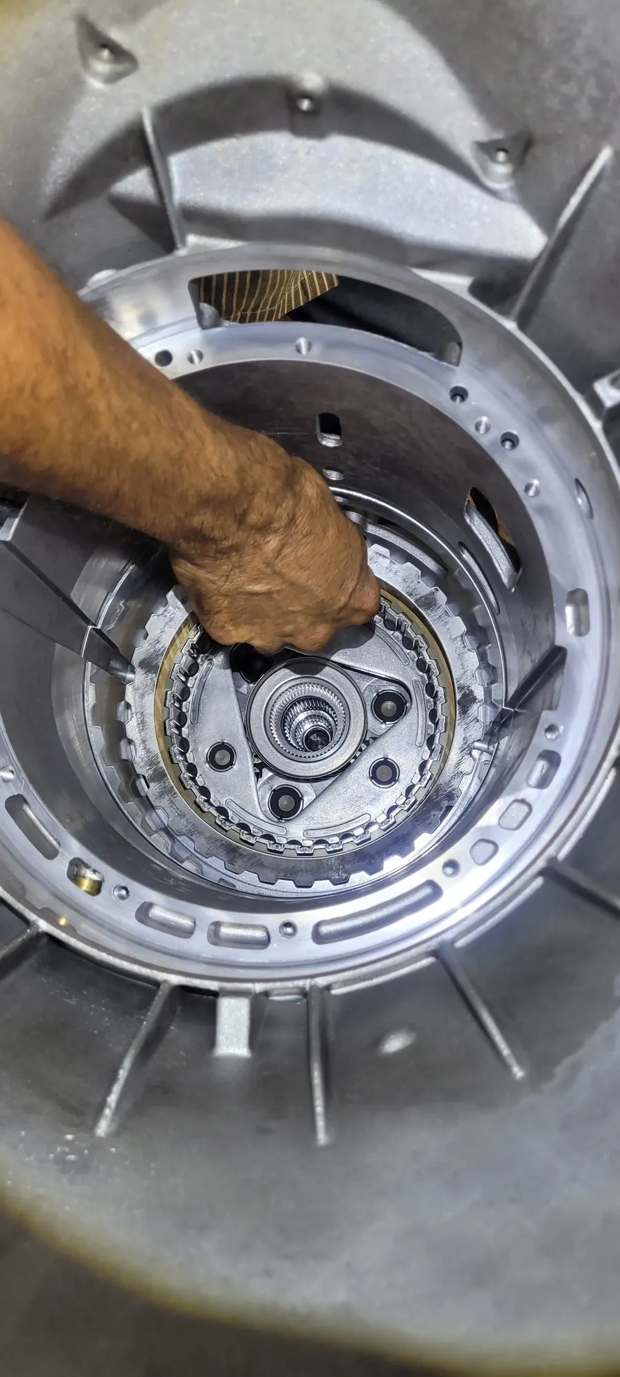 Hand-fitting internal parts into an automatic gearbox case